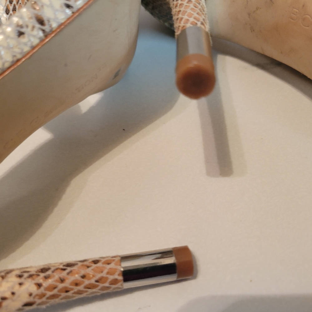 Bcbg Python Print Heels Size 10 - image 3